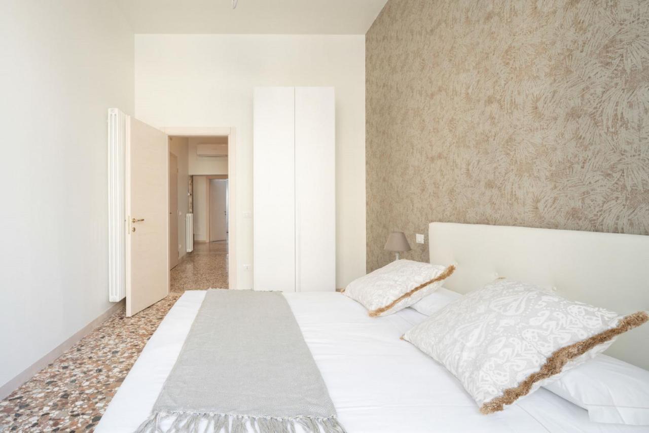 Accademia Charm Apartments By Wonderful Italy Venedig Exteriör bild