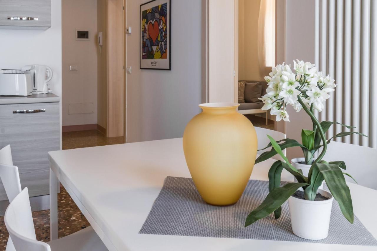 Accademia Charm Apartments By Wonderful Italy Venedig Exteriör bild