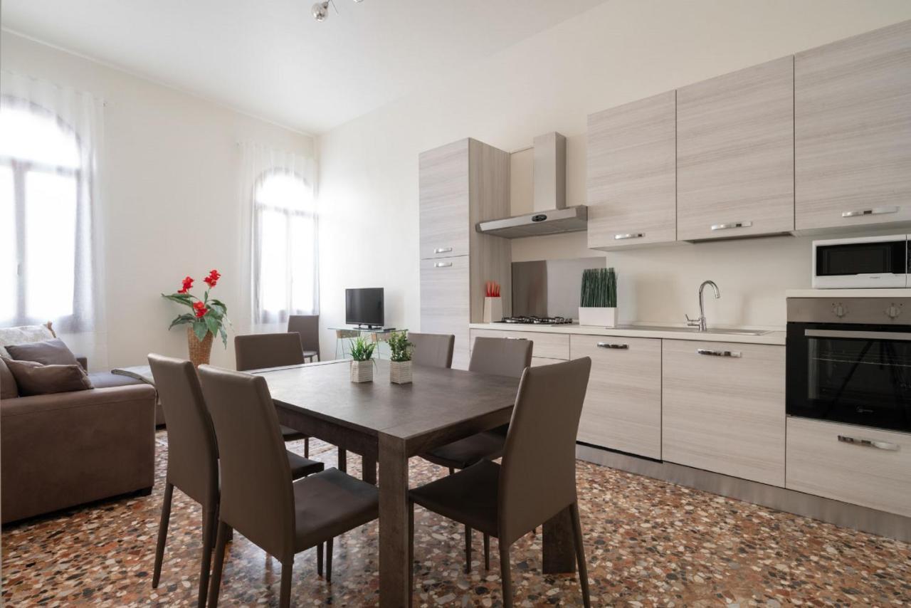 Accademia Charm Apartments By Wonderful Italy Venedig Exteriör bild