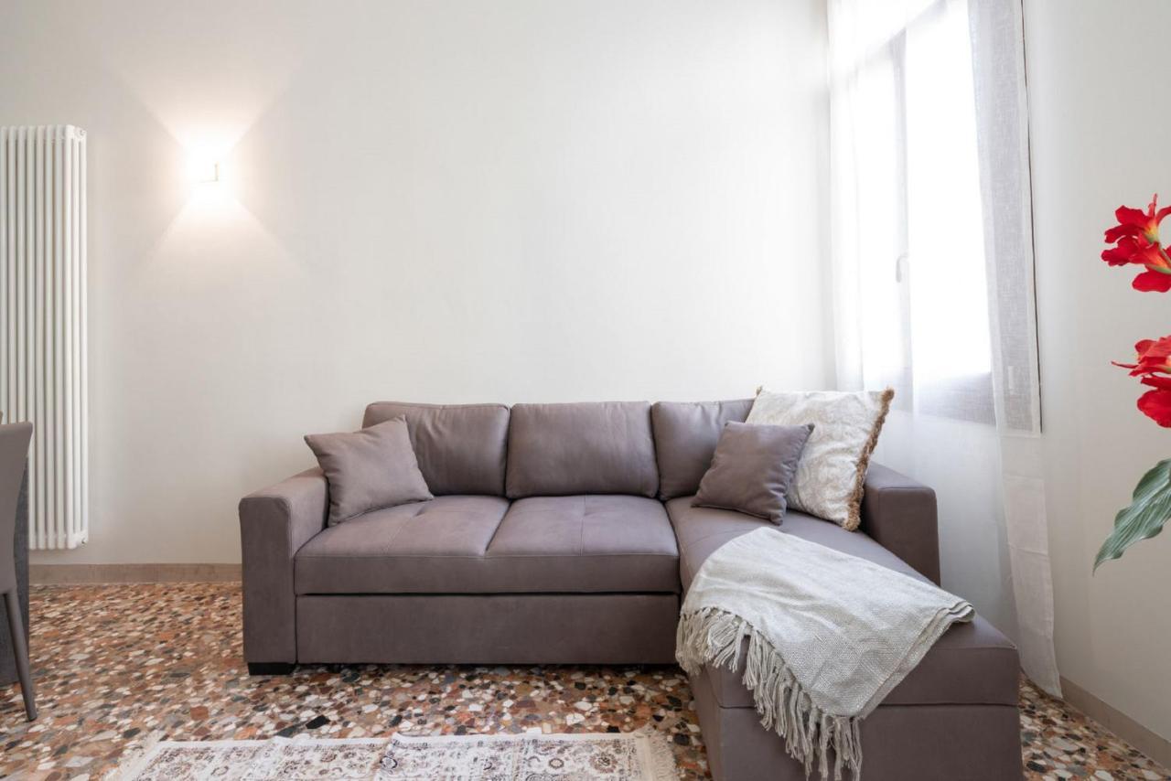 Accademia Charm Apartments By Wonderful Italy Venedig Exteriör bild