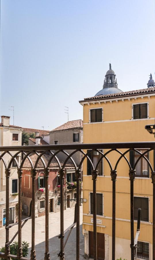 Accademia Charm Apartments By Wonderful Italy Venedig Exteriör bild