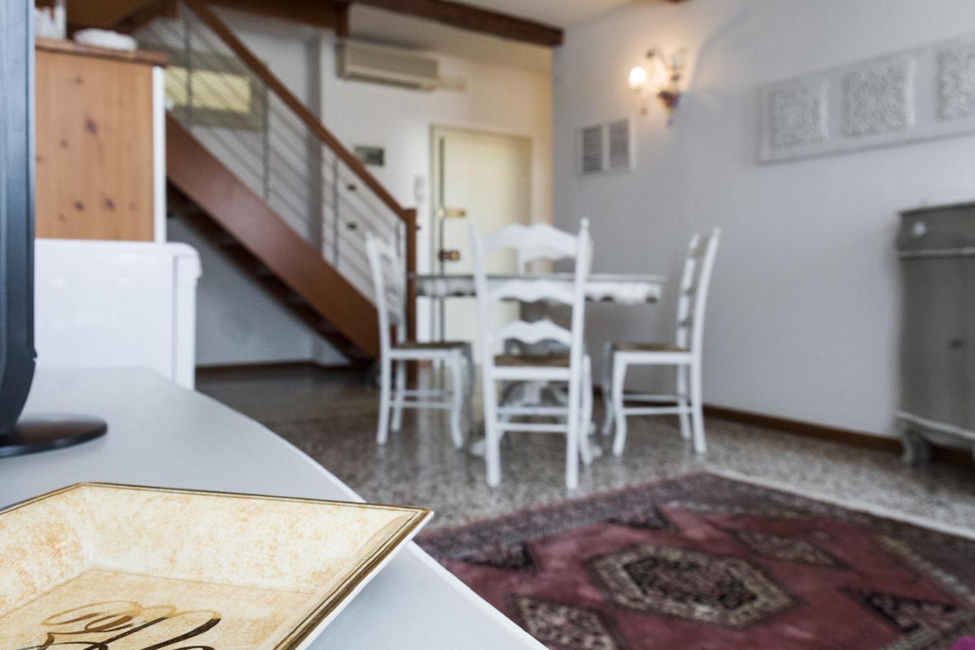 Accademia Charm Apartments By Wonderful Italy Venedig Exteriör bild