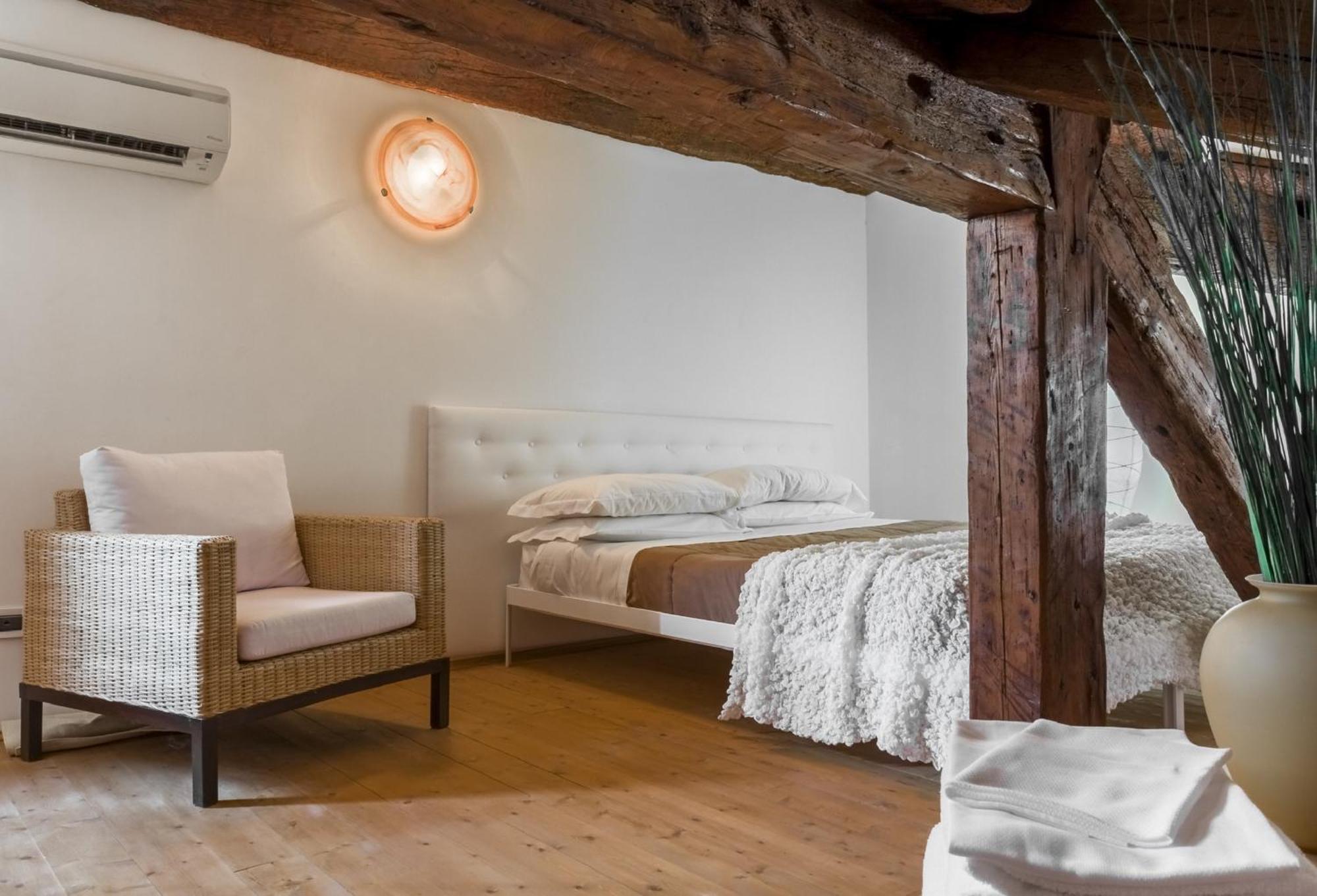 Accademia Charm Apartments By Wonderful Italy Venedig Exteriör bild