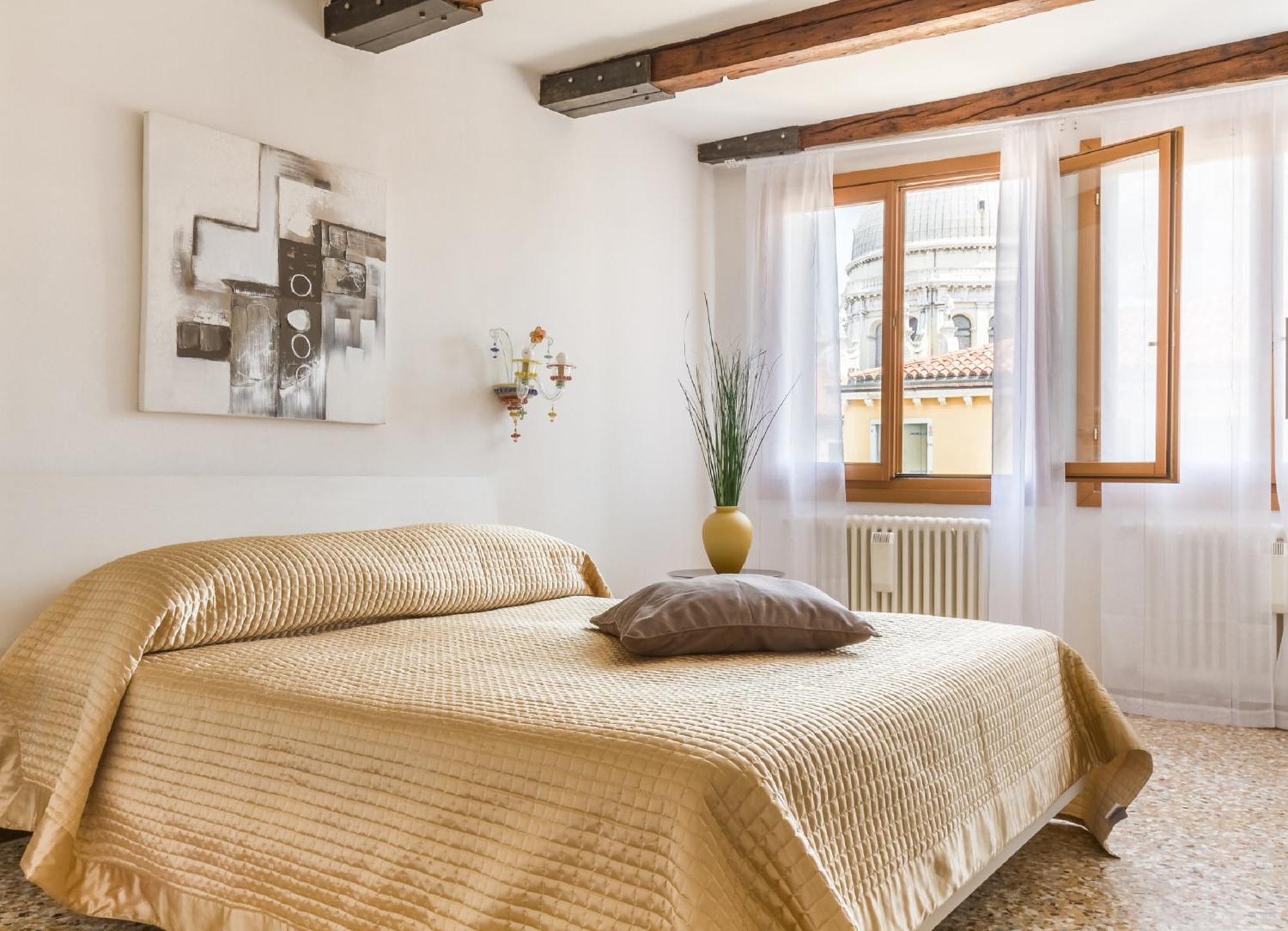 Accademia Charm Apartments By Wonderful Italy Venedig Exteriör bild